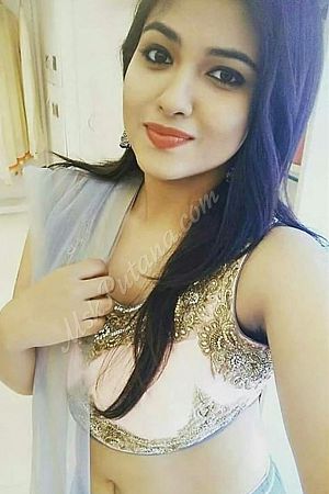 Рада, метро Выставочная