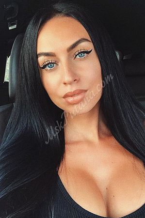 Каролина, метро Новогиреево