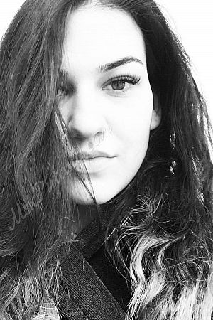 Алла, метро Петровский парк