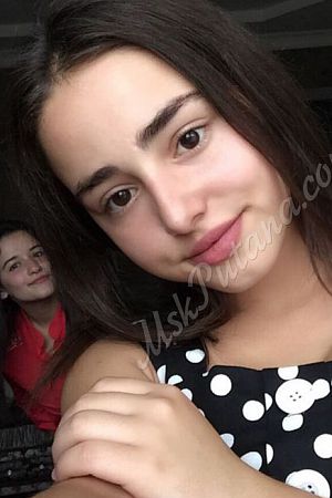 Лариса, метро Борисово