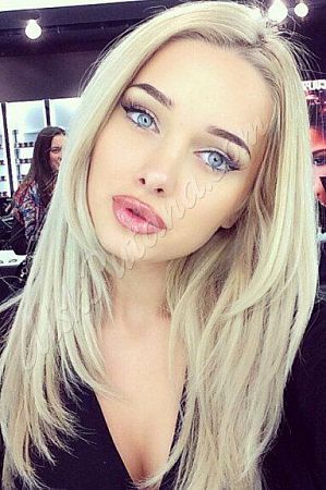 Кира, метро Полянка