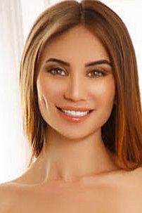 Лариса, метро Калужская