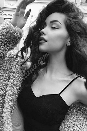 лиля, метро Дмитровская