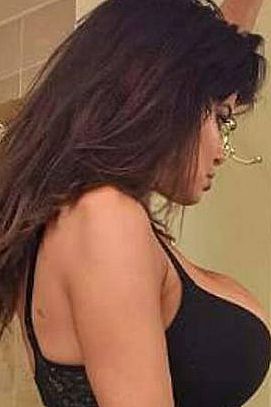 Оленька, метро Петровский парк