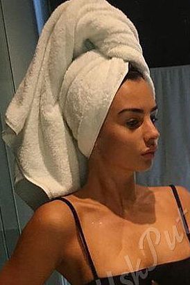 Катя, метро Академическая