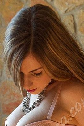 Карина, метро Шипиловская