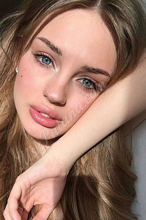 Рита, метро Площадь Гагарина