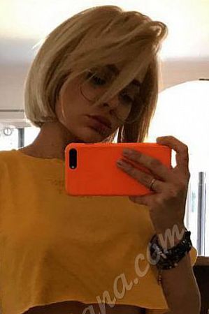 Амина, метро Коломенская