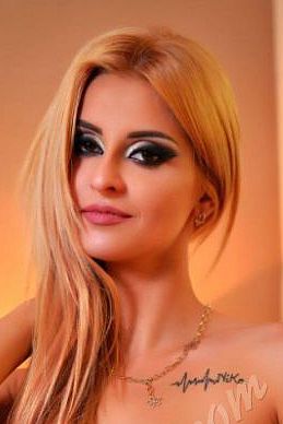 Маша, метро Курская