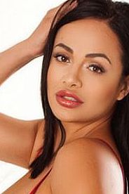 Ева, метро Пражская