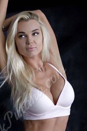 Оленька, метро Арбатская