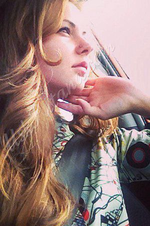 Ника, метро Чкаловская