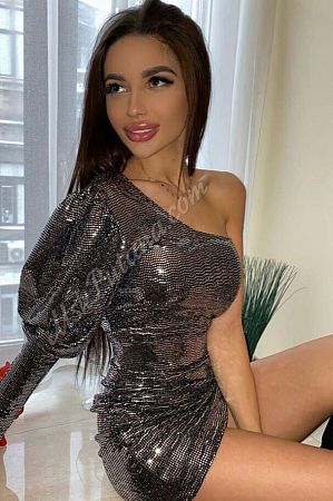 Лариса, метро Фонвизинская