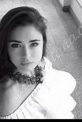 Алла, метро Достоевская