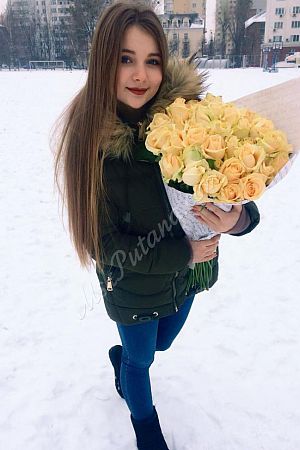 Лариса, метро Динамо