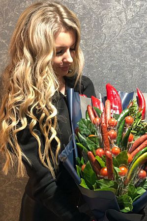 лиля, метро Киевская