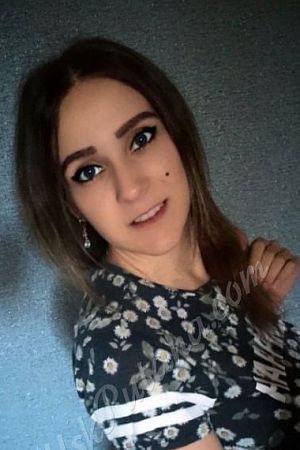 Алла, метро Новоясеневская