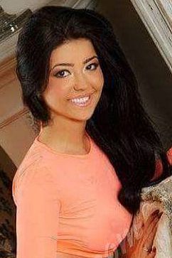 Мария, метро Театральная