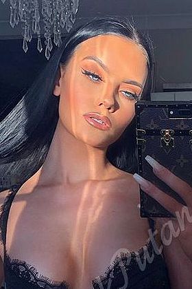 Анюта, метро Бабушкинская