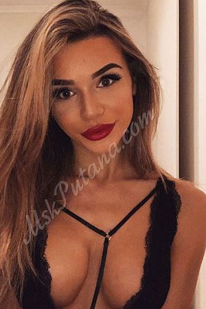 Юлия, метро Каховская