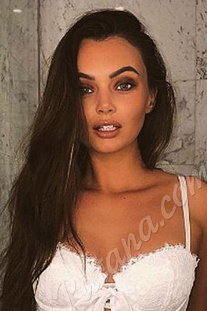 Лара, метро Войковская