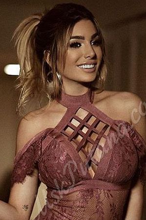 Камила, метро Отрадное