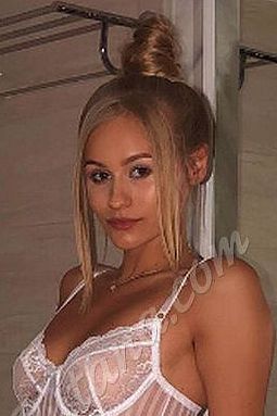 Маша, метро Новые Черёмушки