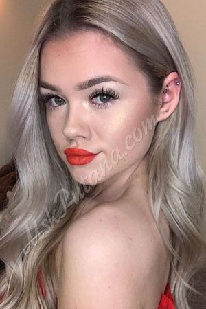 Ульяна, метро Речной вокзал