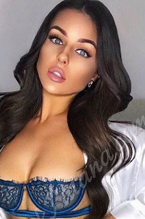 Валерия, метро Ботанический сад