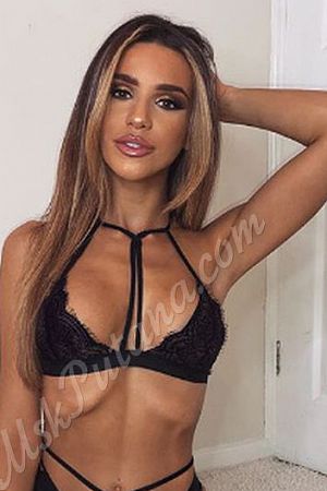 Николь, метро Ясенево