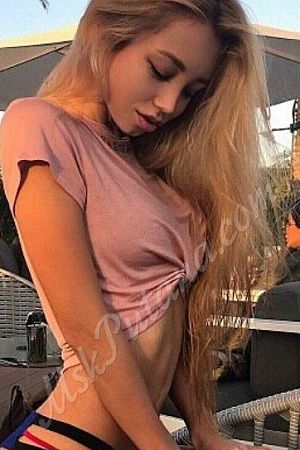 Алиса, метро Багратионовская