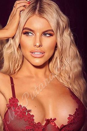 Настя, метро Партизанская