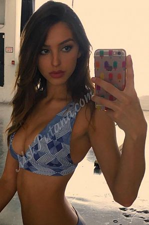 Юлия, метро Площадь Ильича