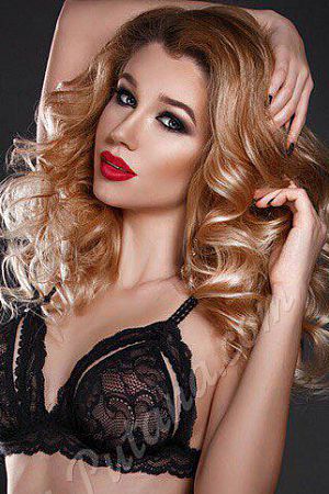 Катя, метро Октябрьская