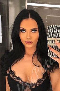 Лара, метро Беговая