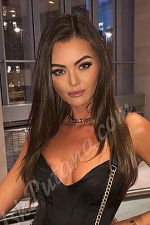 Марина, метро Пражская