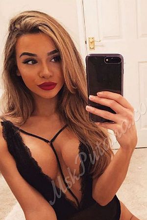 Марина, метро Дмитровская