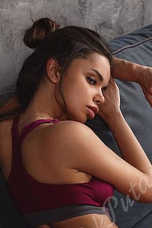 Зарина, метро Тургеневская