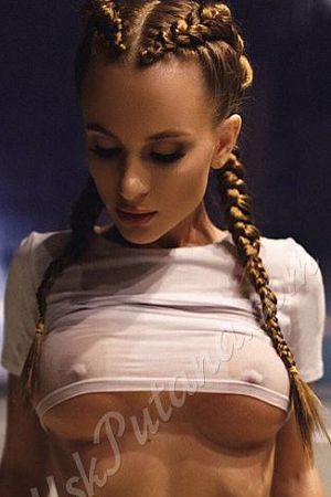 Оленька, метро Домодедовская