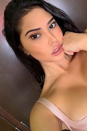 Рита, метро Новоясеневская