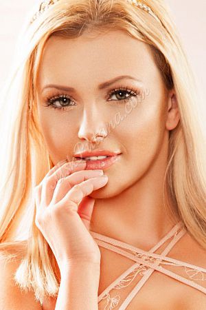 Настя, метро Бульвар Дмитрия Донского