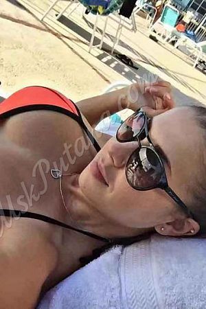 Катя, метро Румянцево