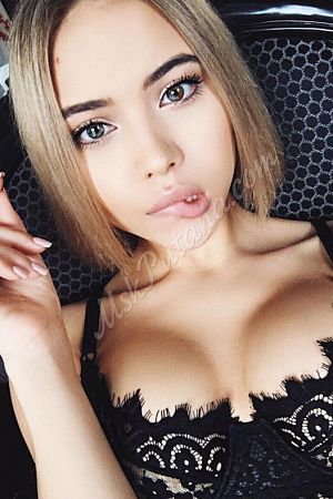 Саша, метро Верхние Котлы