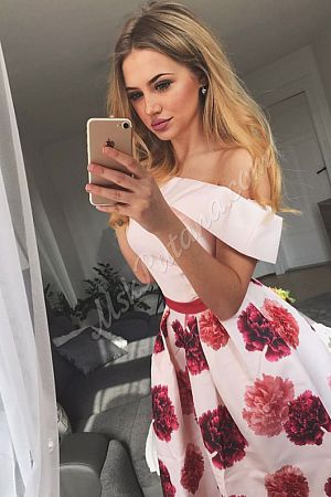 Юля, метро Новые Черёмушки