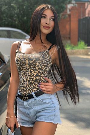 Ника, метро Деловой центр