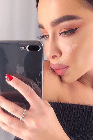 Ева, метро Лермонтовский проспект