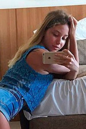 Мила, метро Коломенская