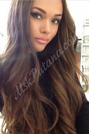 Камилла, метро Полянка