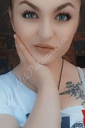 ника, метро Пражская