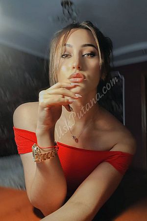 Евгения, метро Планерная